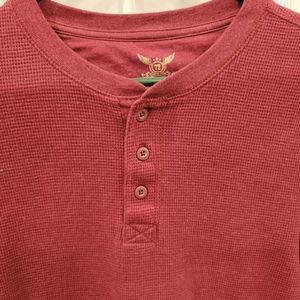 Red Heather Waffle Knit Button LS Shirt Medium